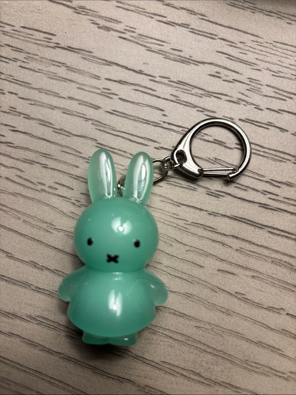 Smoko Miffy Jelly Keychain, Green Apple, EUC